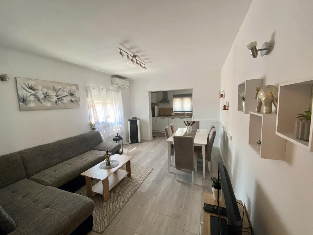 Apartman Ivica Apartment Zadar Exterior photo
